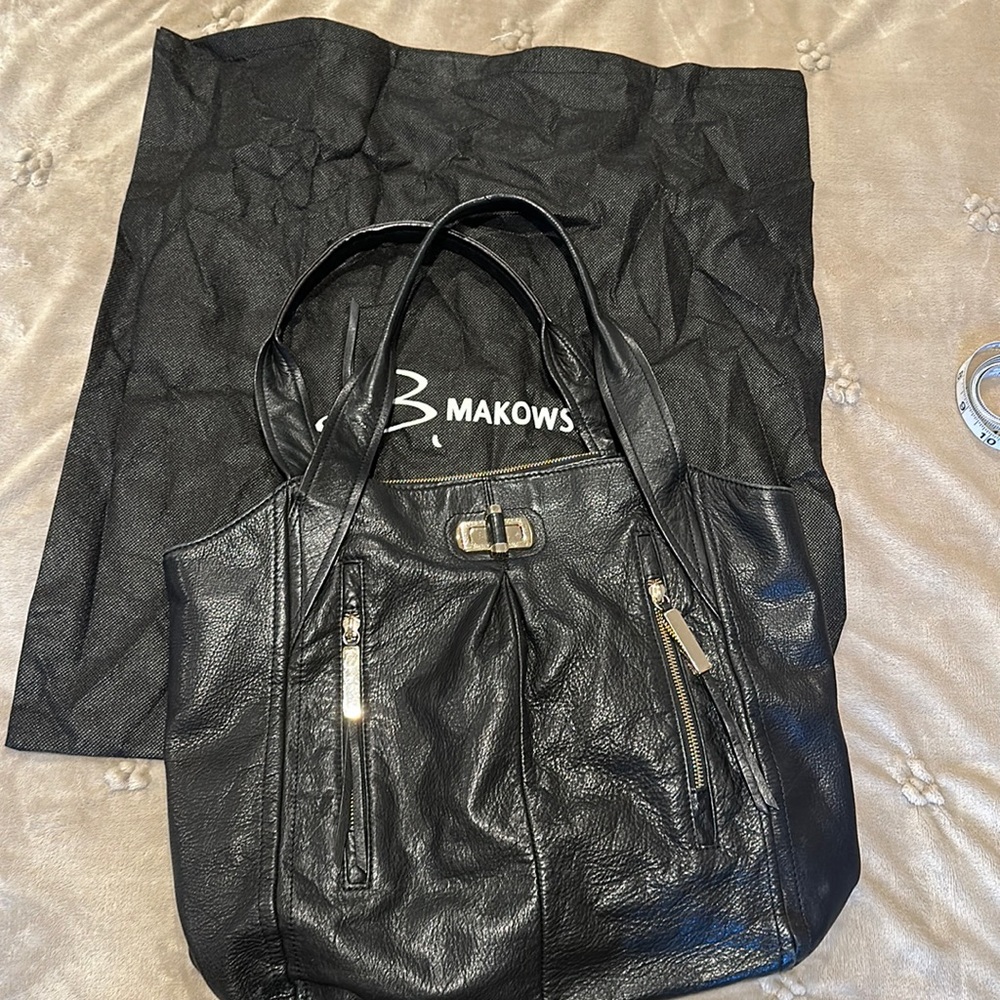 B Makowsky leather bag 17x13x4